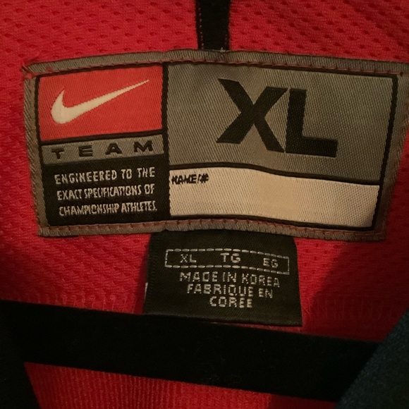 Team Canada Hockey Jersey - Picture 4 of 9